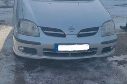 Nissan Almera Tino 135.000 km 1.700 &euro; Friedenweiler 79877