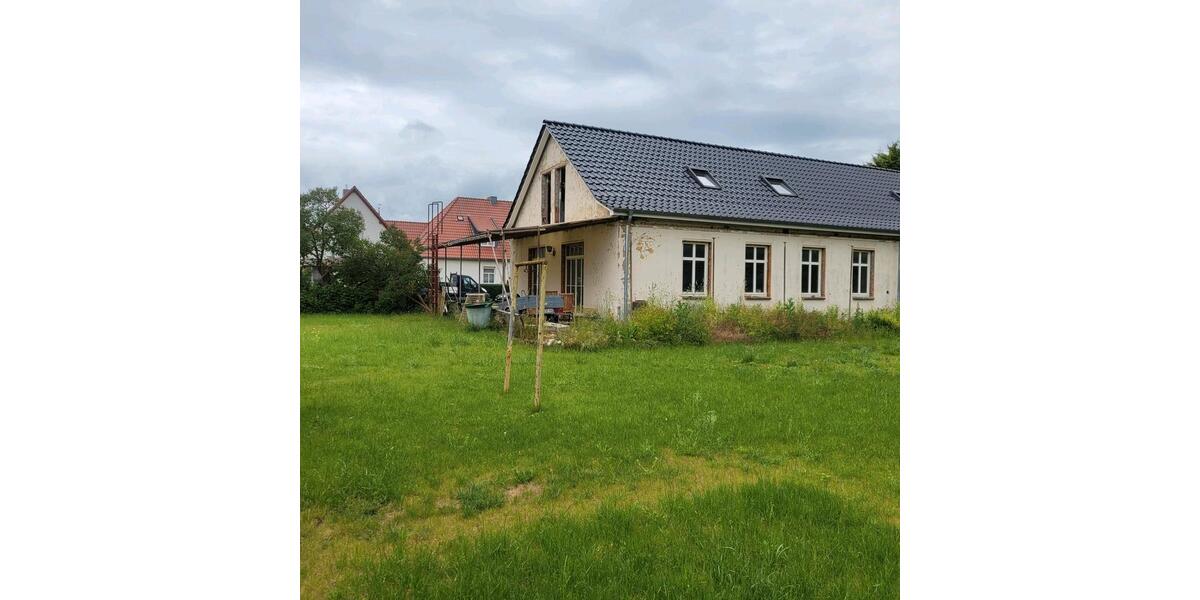 Reihenhaus Klötze - 4 Zimmer, 155 m&sup2;, 80.000&euro; | Angebot:26824047