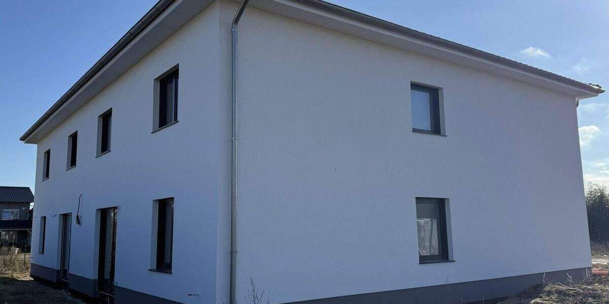 Etagenwohnung Velpke Meinkot - 3 Zimmer, 99 m&sup2;, 229.000&euro; | Angebot:25073851