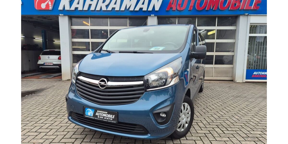 Opel Vivaro 136.000 km 17.699 € Osnabrück 49090