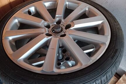 VW Touran 297.000 km 5.000 &euro; Bad Kissingen 97688