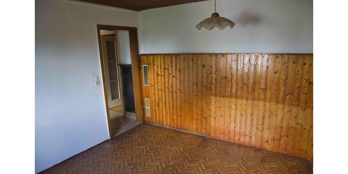 Doppelhaushälfte Rangendingen - 8 Zimmer, 118 m&sup2;, 260.000&euro; | Angebot:26588232