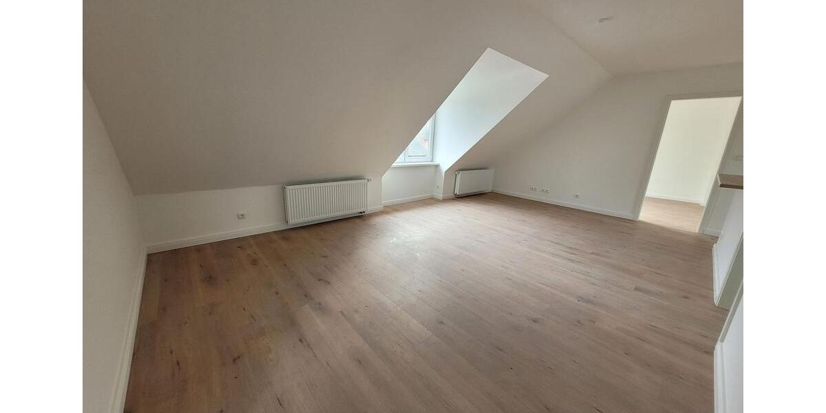 Dachgeschoßwohnung Rendsburg - 3 Zimmer, 59 m&sup2;, 640&euro; | Angebot:26232945