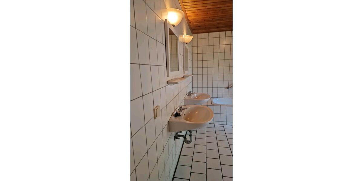Einfamilienhaus Stockelsdorf - 5 Zimmer, 175 m&sup2;, 310.000&euro; | Angebot:26503504
