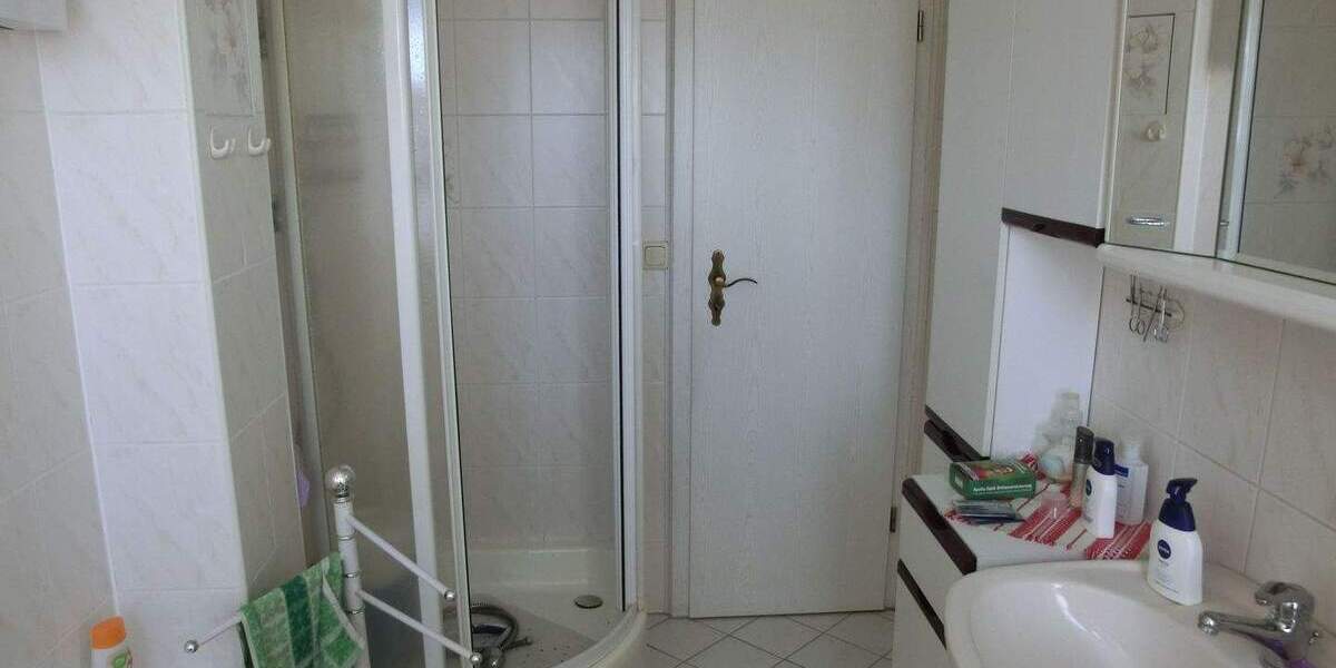Etagenwohnung Hoyerswerda Klein Neida - 3 Zimmer, 66 m&sup2;, 69.000&euro; | Angebot:25821750