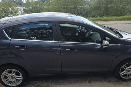Ford Fiesta 136.522 km 4.650 &euro; hamburg 22115