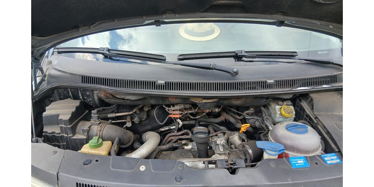 VW T5 Multivan 289.000 km 9.999 &euro; Berlin 10178