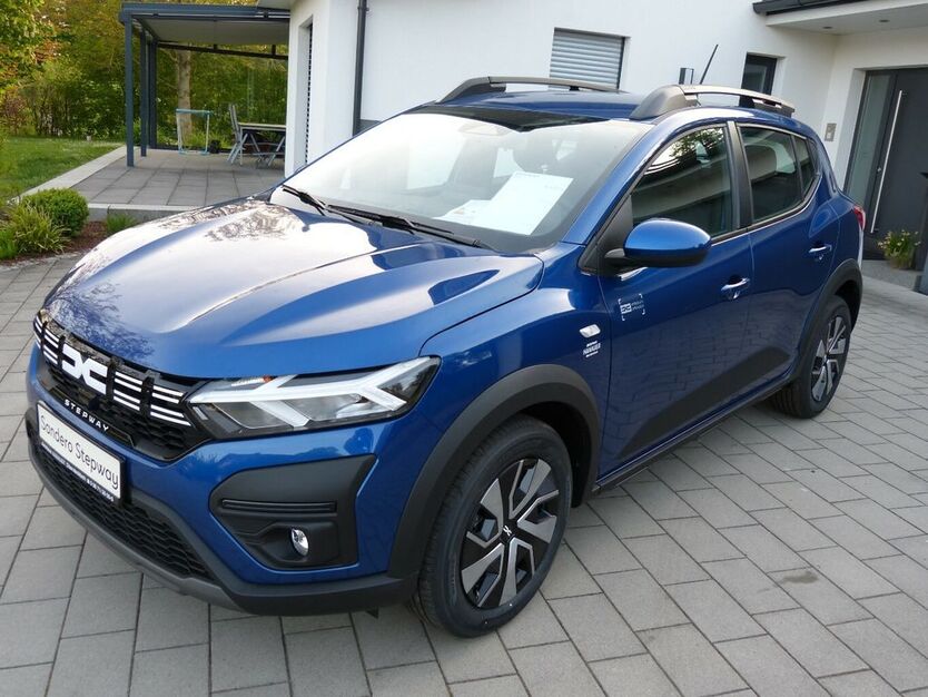 Dacia Sandero 1.100 km 19.799 € Oberviechtach 92526