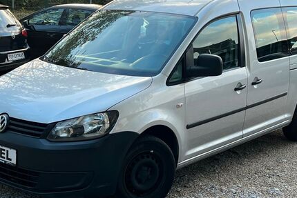 VW Caddy 357.805 km 5.999 € Duisburg 47137