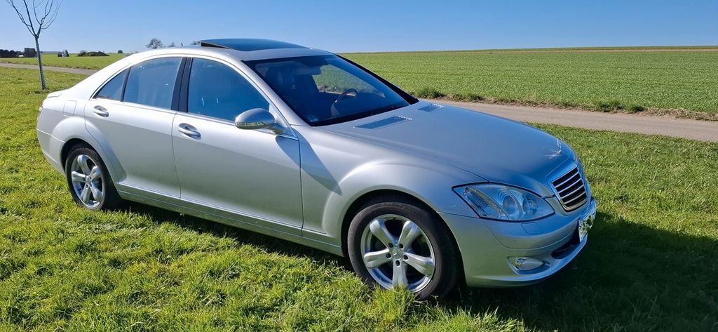 Mercedes-Benz S 320 143.000 km 13.700 &euro; Dettenhausen 72135