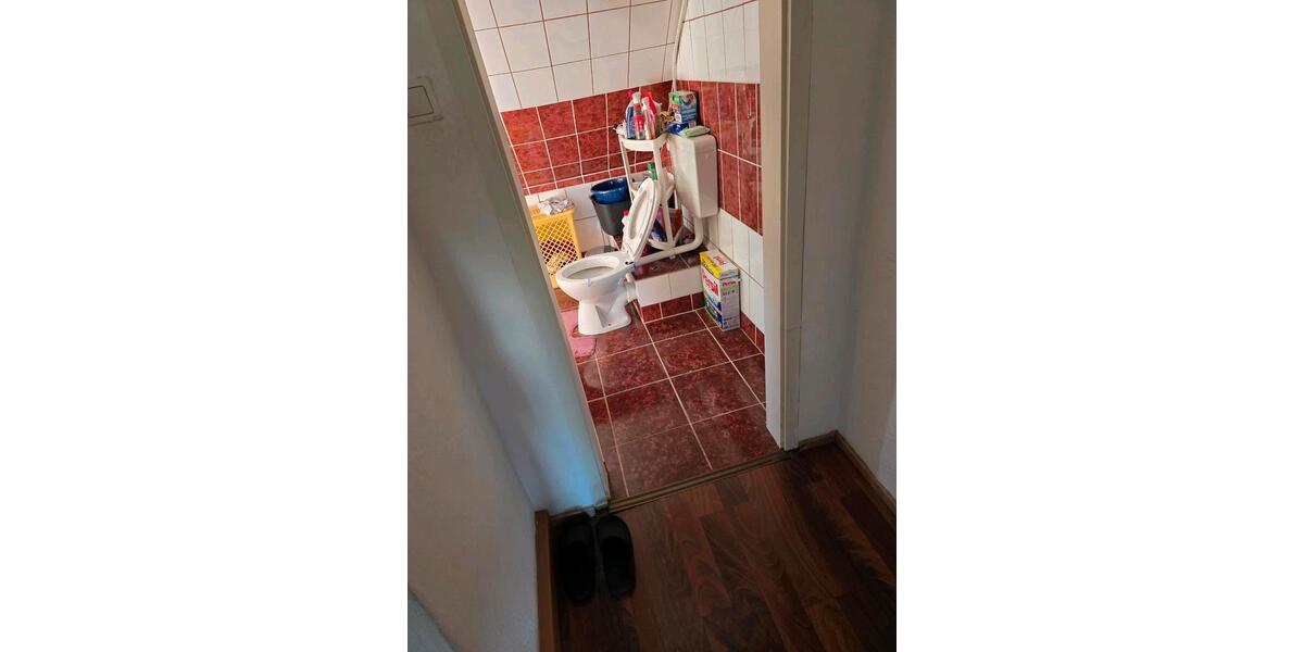 Dachgeschoßwohnung Neunkirchen - 2 Zimmer, 75 m&sup2;, 550&euro; | Angebot:26402569