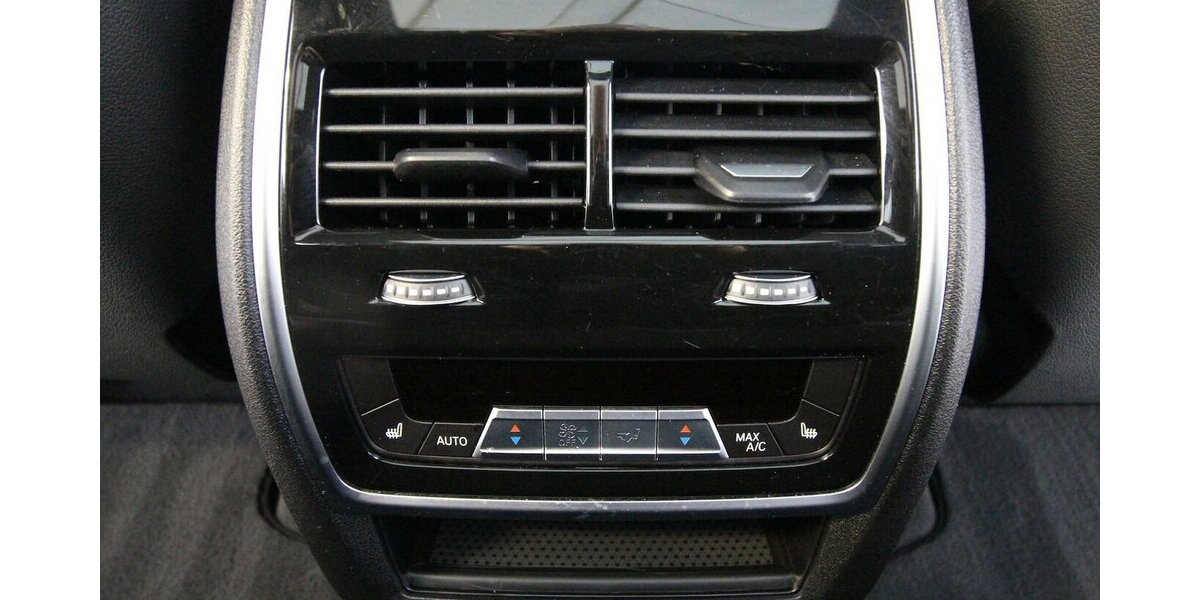 BMW X5 xDrive 40d M Sport LUFT+AHK+PANO-DACH+HEAD-UP 138.527 km 53.900 &euro; Hagenow 19230