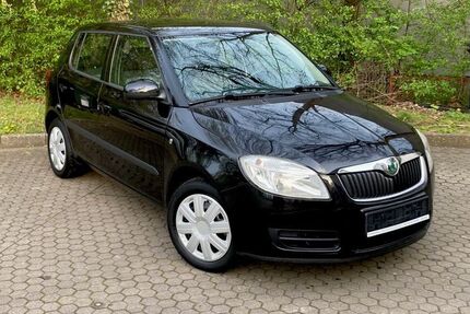 Skoda Fabia 76.000 km 3.333 &euro; Kassel 34123