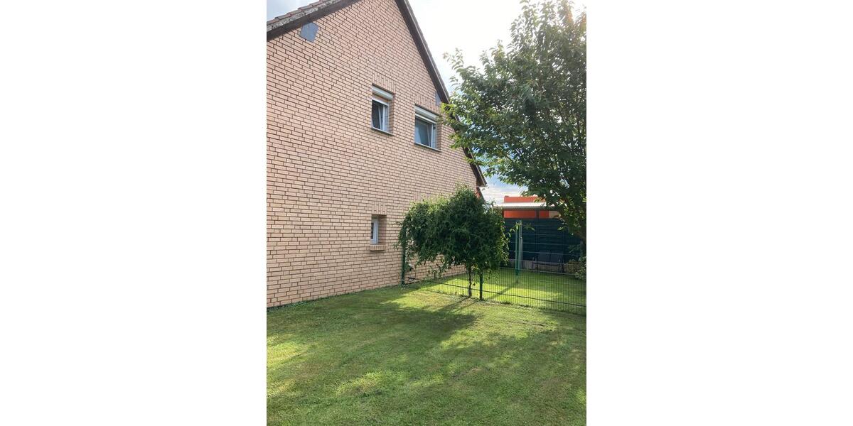 Mehrfamilienhaus, Wohnhaus Oranienbaum-Wörlitz Wörlitz - 7 Zimmer, 211 m&sup2;, 235.000&euro; | Angebot:26977358