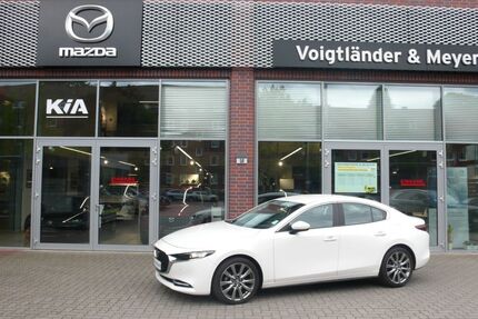 Mazda 3 83.346 km 18.685 &euro; Hamburg 22049