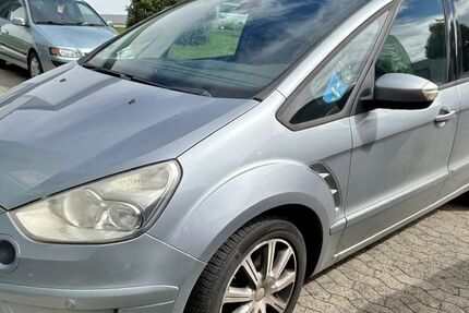 Ford S-Max 139.853 km 3.990 &euro; Königswinter 53639