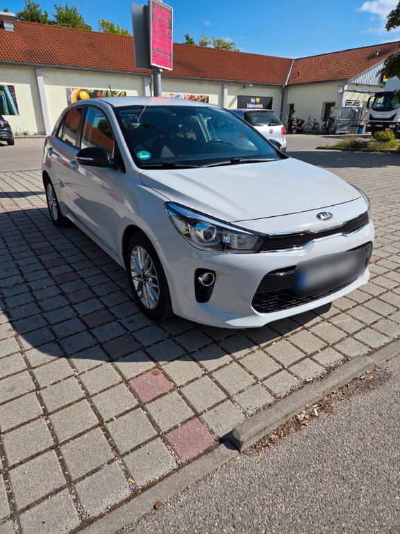 Kia Rio 86.778 km 8.800 € Moosburg a. d. Isar 85368