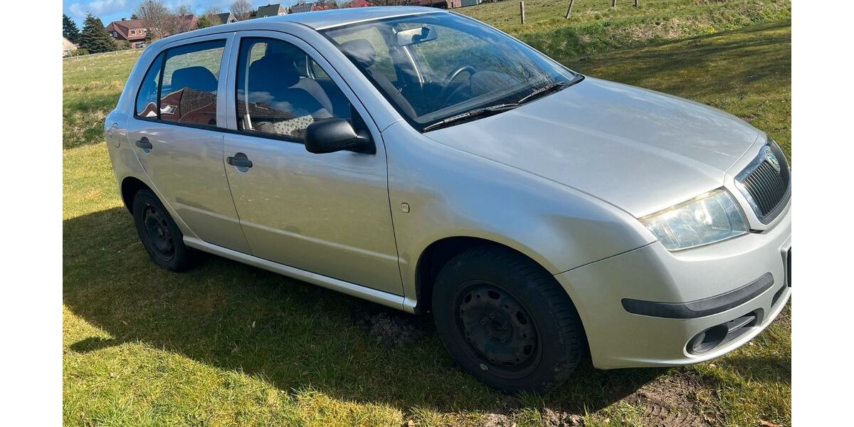Skoda Fabia 150.000 km 1.300 &euro; Esens 26427