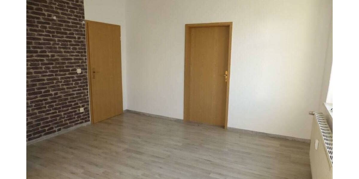Etagenwohnung Oelsnitz/Erzgeb.-Oelsnitz Oelsnitz - 6 Zimmer, 125 m&sup2;, 620&euro; | Angebot:26306285