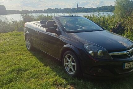 Opel Astra 77.320 km 4.700 &euro; Penkun 17328