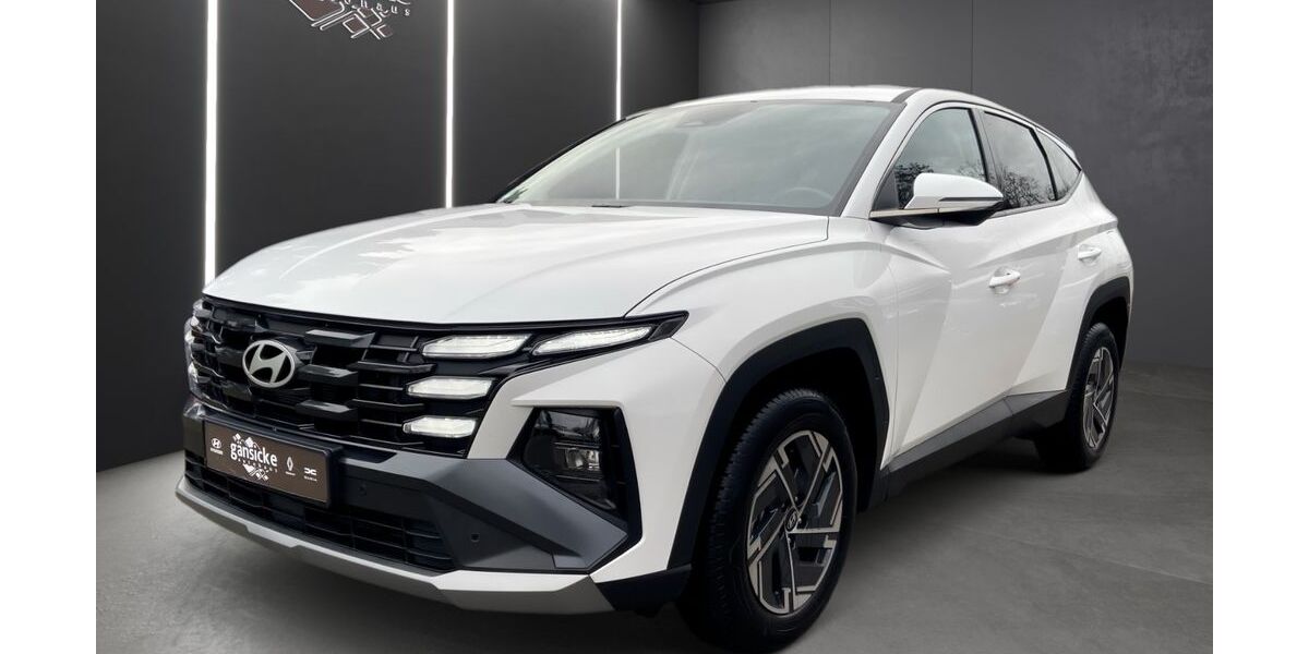 Hyundai TUCSON 8.200 km 30.890 &euro; Lutherstadt Wittenberg 06886