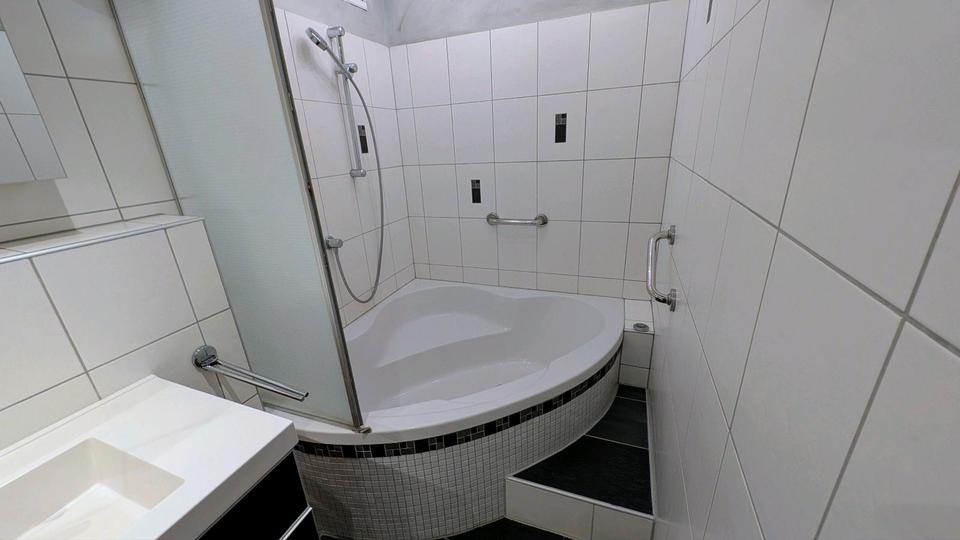 Etagenwohnung Höchberg - 3 Zimmer, 75 m&sup2;, 1.400&euro; | Angebot:25300630