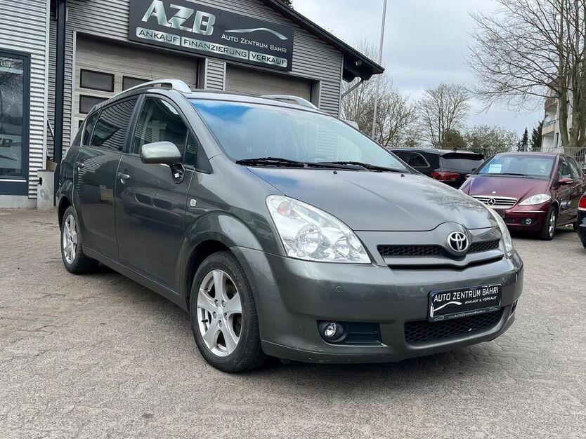 Toyota Corolla Verso 215.180 km 3.999 € Neumünster 24539