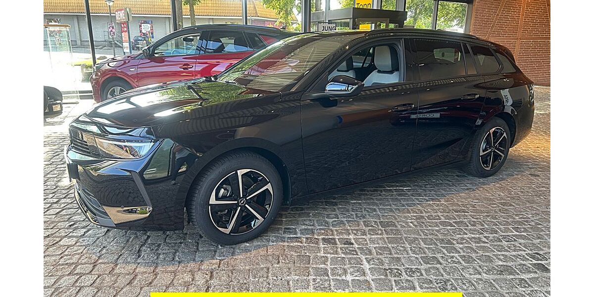 Opel Astra 2.049 km 22.890 &euro; Hohenwestedt 24594