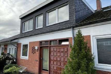 Haus zum Kaufen in Westerstede 220.000 € 110 m² 4 zimmer