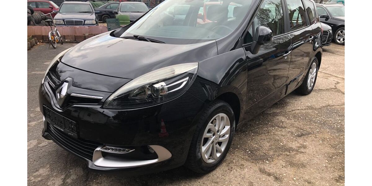 Renault Scenic 156.753 km 5.690 &euro; Düsseldorf 40231