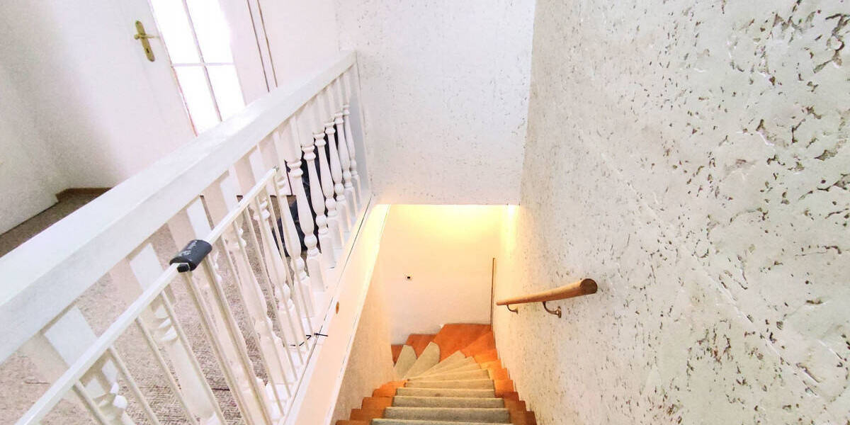 Einfamilienhaus mit Wintergarten, Carport und hübschen Grundstück in Greppin 4 zimmer