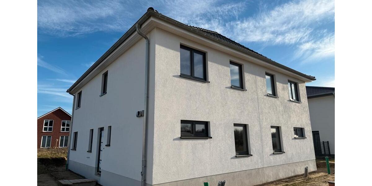 Doppelhaushälfte Papendorf - 5 Zimmer, 120 m&sup2;, 2.050&euro; | Angebot:26056548