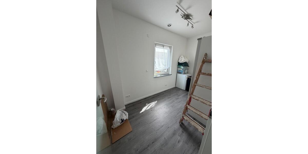 Einfamilienhaus Driedorf - 11 Zimmer, 200 m&sup2;, 500.000&euro; | Angebot:26495780