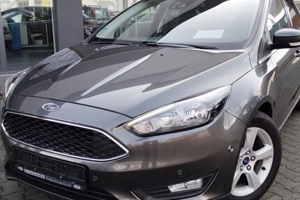 Ford Focus 57.000 km 9.750 &euro; Gütersloh 33334