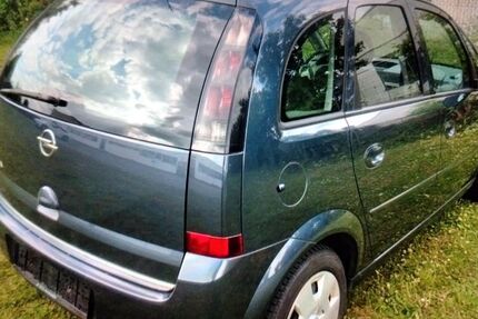 Opel Meriva 200.000 km 1.750 € Darmstadt 64297