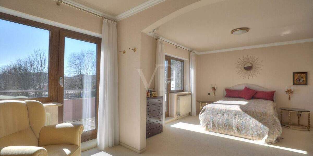 Doppelhaushälfte Heilbronn Kernstadt - 7 Zimmer, 198 m&sup2;, 795.000&euro; | Angebot:25731890