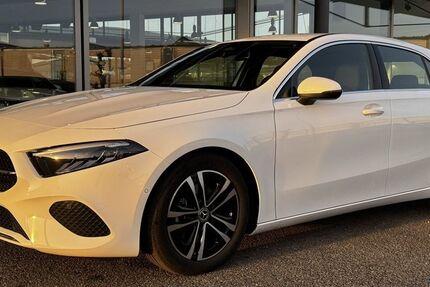 Mercedes-Benz A 180 11.470 km 28.889 &euro; Lebach 66822