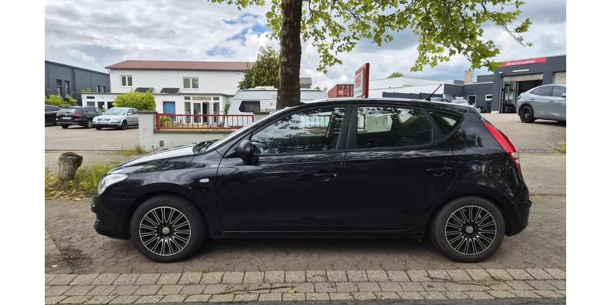 Hyundai i30 150.800 km 1.970 &euro; Salzgitter 38226