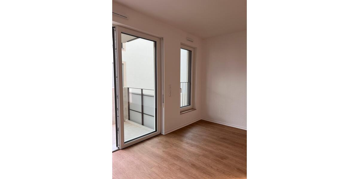 Etagenwohnung Maintal - 1 Zimmer, 34 m&sup2;, 645&euro; | Angebot:26287921