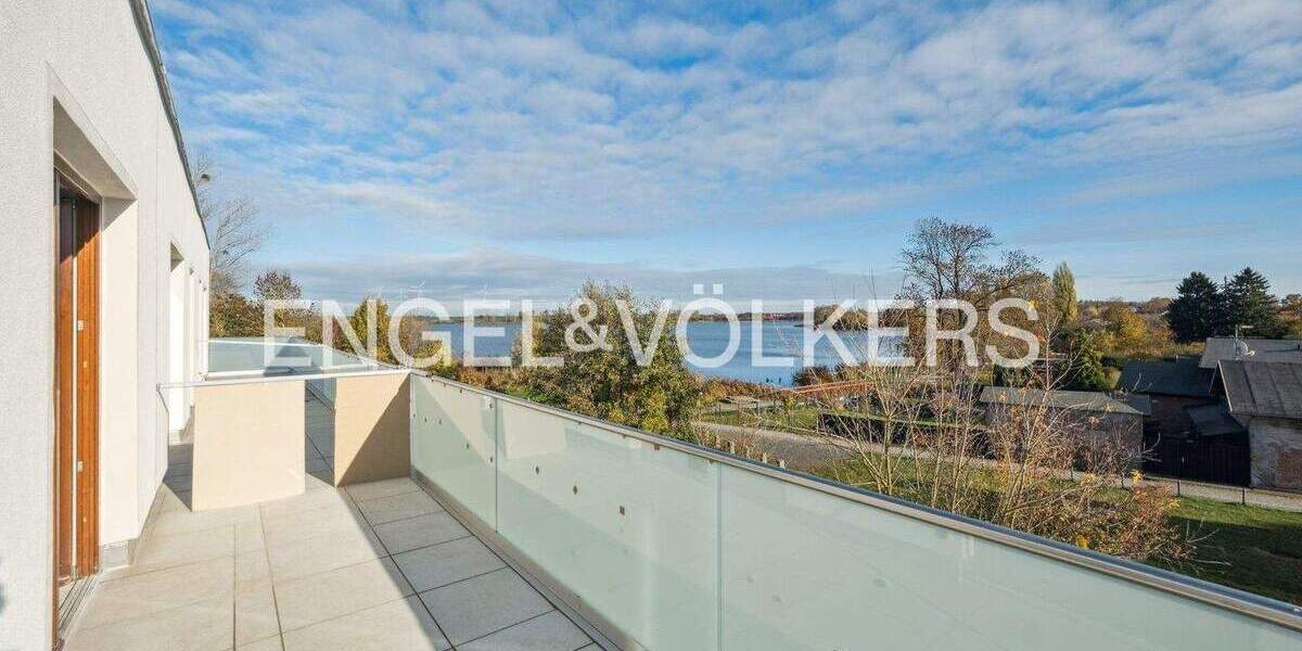 Reihenmittelhaus Angermünde - 5 Zimmer, 150 m&sup2;, 400.000&euro; | Angebot:25714637