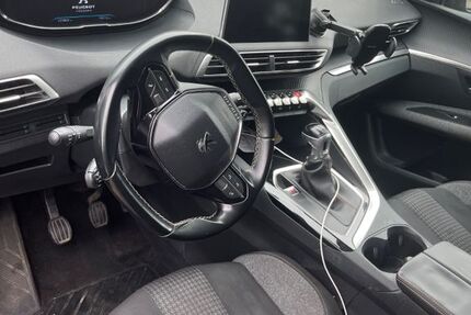 Peugeot 3008 125.000 km 9.500 &euro; Bischofsheim 65474