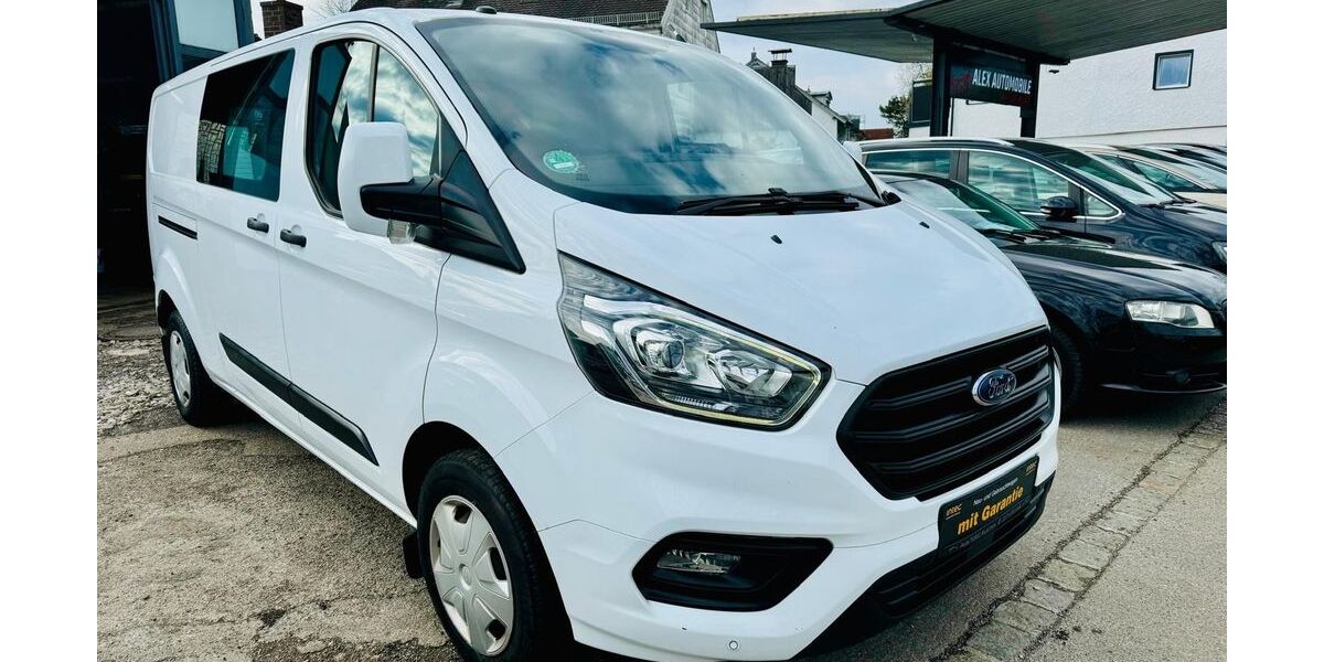 Ford Transit Custom 238.000 km 8.990 &euro; München 81825