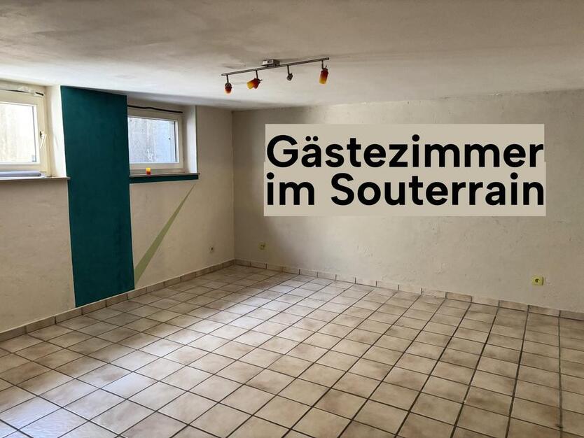 Ein- Zweifamilienhaus + Gewerbeeinheit + Pool - ländliche Lage zimmer
