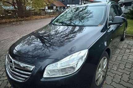 Opel Insignia 236.000 km 2.200 &euro; Duingen 31089