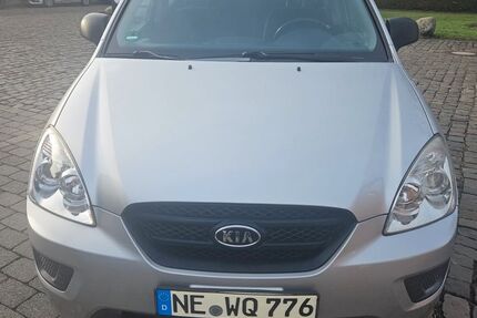 Kia Carens 102.000 km 3.900 &euro; Jüchen 41363