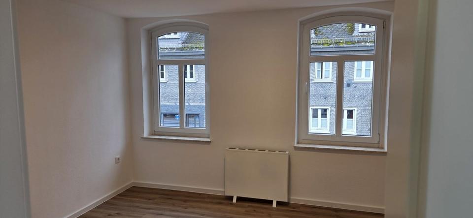 Etagenwohnung Morsbach - 4 Zimmer, 1.100&euro; | Angebot:25170861