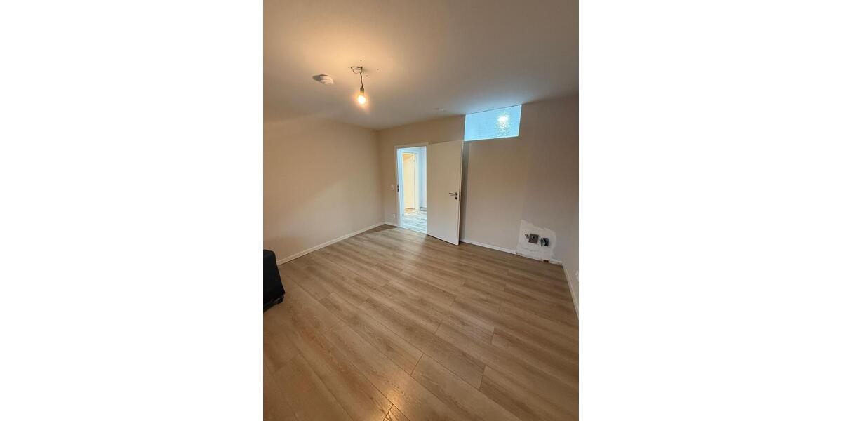 Etagenwohnung Flörsheim am Main - 3 Zimmer, 85 m&sup2;, 1.150&euro; | Angebot:26682810
