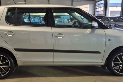 Skoda Fabia 45.000 km 9.490 &euro; Geesthacht 21502