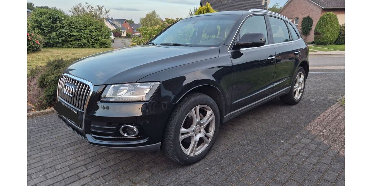 Audi Q5 213.000 km 9.890 &euro; Wesel 46483