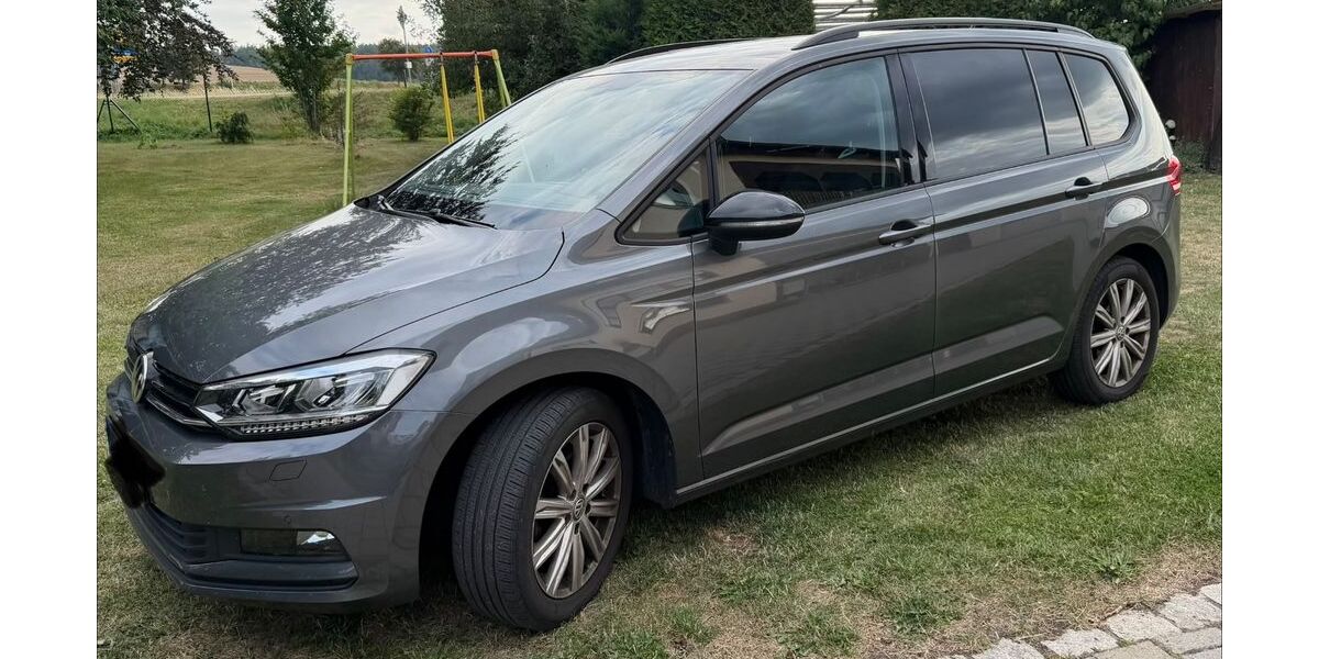 VW Touran 67.000 km 24.400 &euro; Neunburg vorm Wald 92431